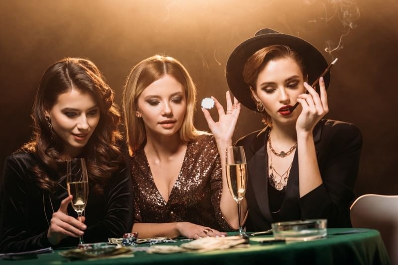 mega333 Ruang Slots Dengan Studio Dikenali